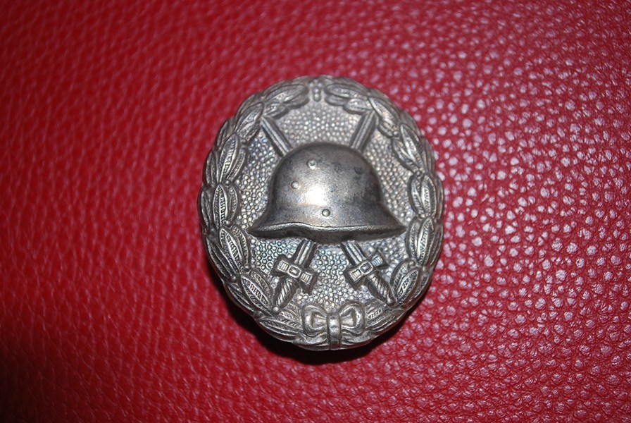 WW1 GERMAN SILVER WOUND BADGE-SOLD