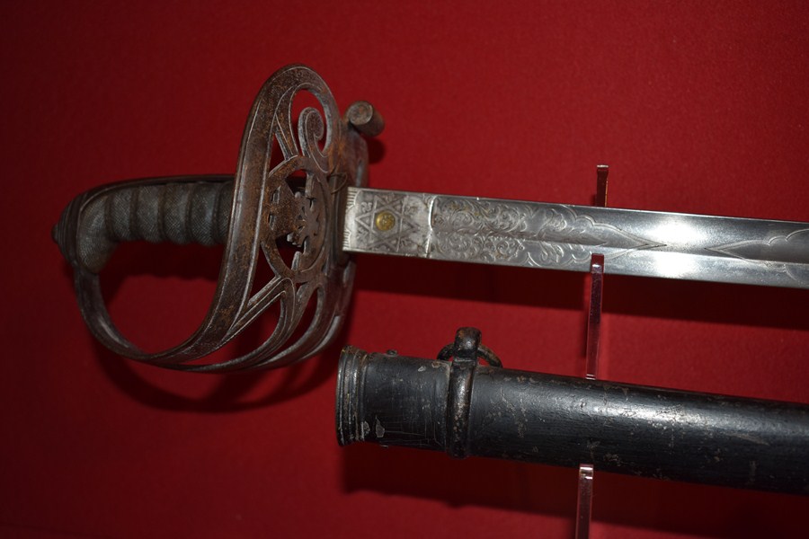 1827 PATTERN RIFLE OFFICERS SWORD-SOLD