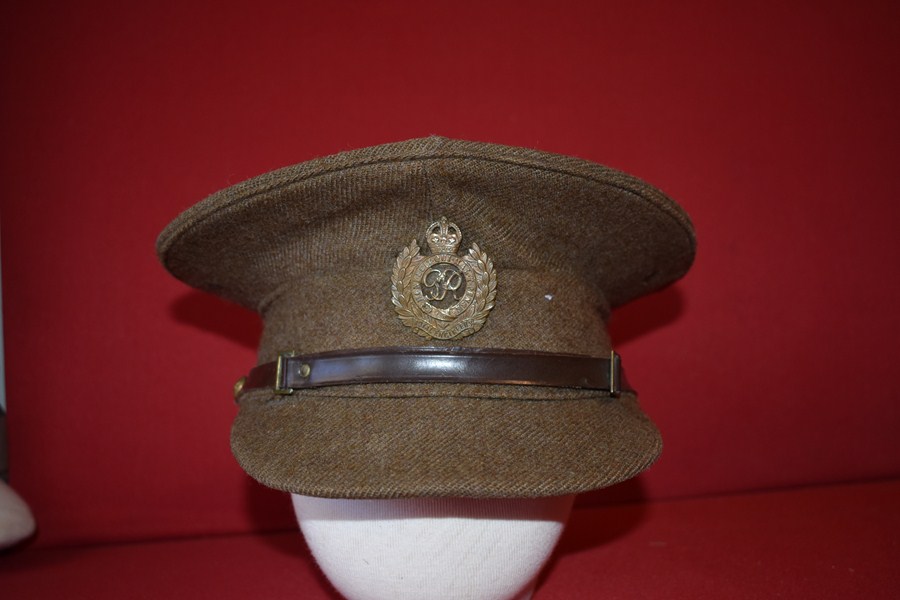WW1 BRITISH ARMY SOLDIERS PEAK HAT-SOLD
