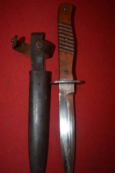 WW1 GERMAN TRENCH/FIGHTING KNIFE.a-SOLD