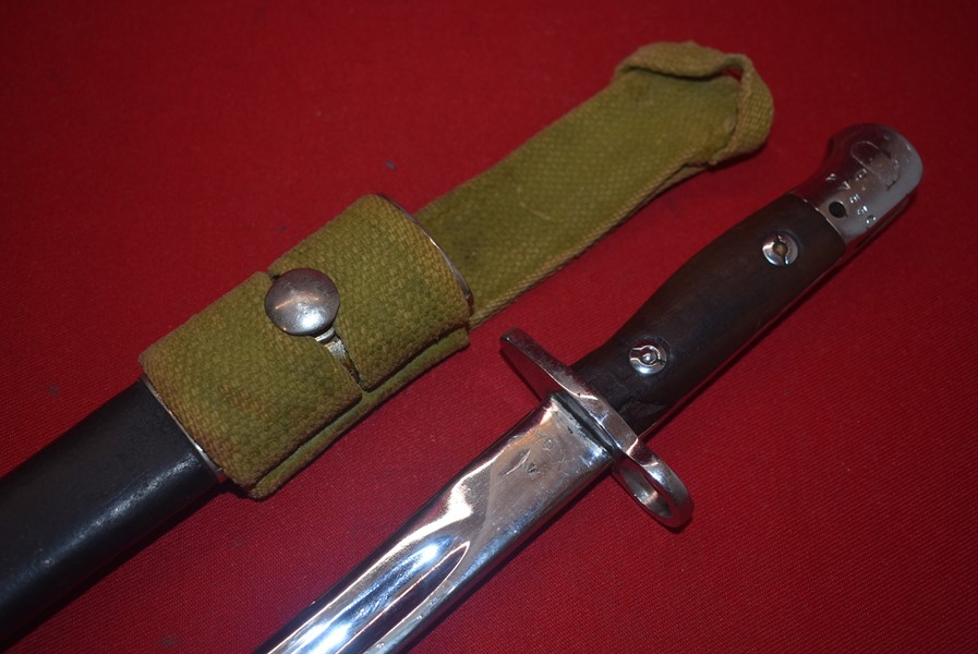 WW2 AUSTRALIAN ISSUED PARADE BAYONET FOR THE 303 RIFLE-SOLD 