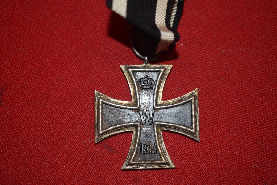 WW1 GERMAN IRON CROSS SECOND CLASS WITH RIBBON.-SOLD.