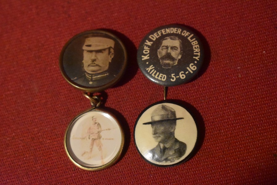 SMALL SELECTION OF 4 BOER WAR BADGES. e-SOLD