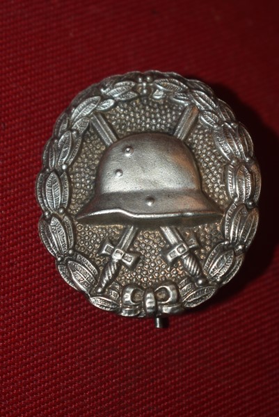 GERMAN SILVER WOUND BADGE WW1-SOLD