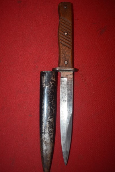 WW1 GERMAN TRENCH/FIGHTING KNIFE.I-SOLD