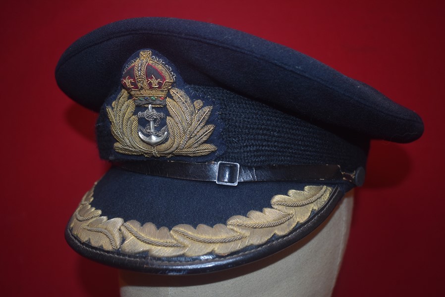 WW2 ROYAL NAVY. OFFICERS PEAK HAT-SOLD