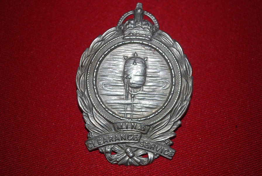 WW2 MINE CLEARANCE SERVICE BADGE-SOLD