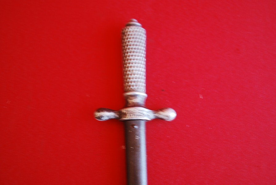 WW1 FRENCH FIGHTING KNIFE b-SOLD