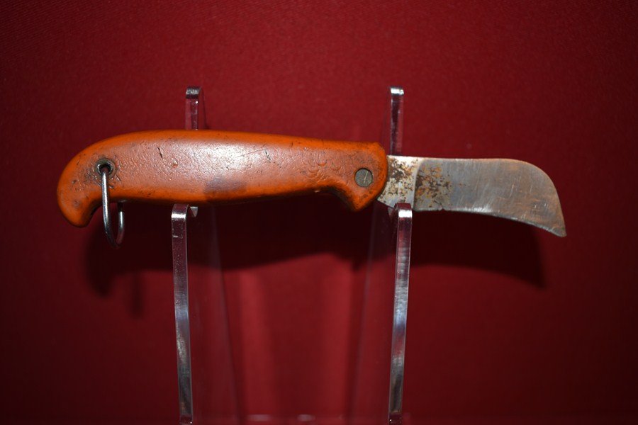 BRITISH MILITARY SURVIVAL RAFT KNIFE-SOLD