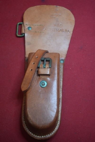 WW1 AUSTRALIAN ISSUED LEATHER WIRE CUTTERS HOLSTER DATED 1916