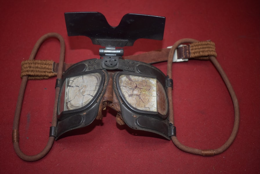 WW2 RAF/RAAF BATTLE OF BRITAIN FIGHTER PILOTS MK IVB GOGGLES-SOLD