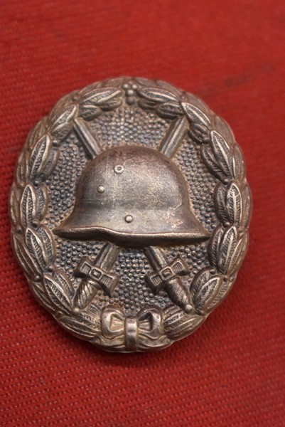 WW1 GERMAN WOUND BADGE, SILVER GRADE-SOLD
