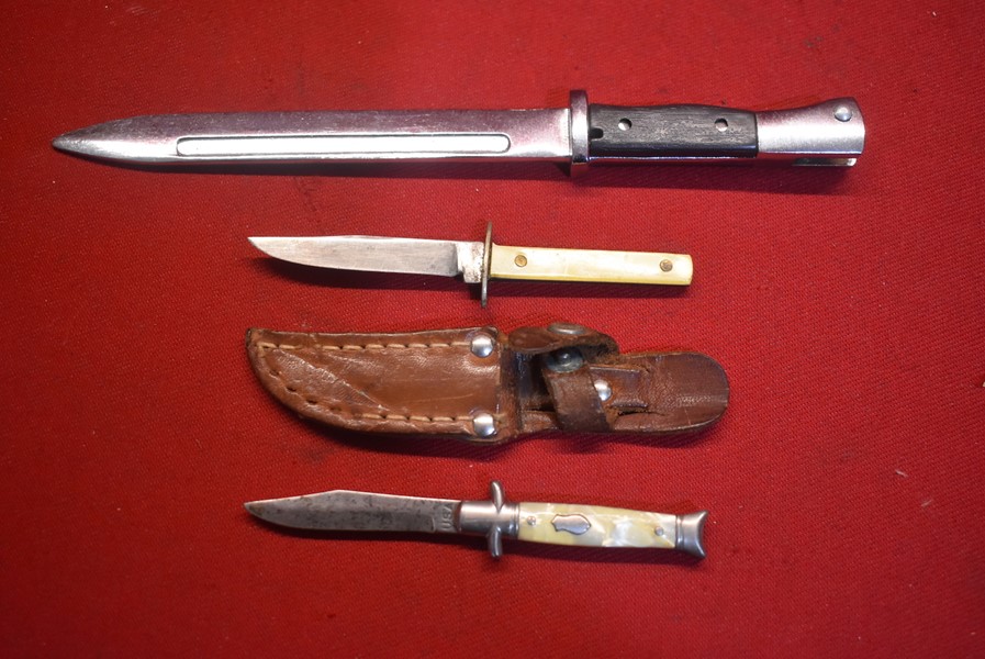 MINIATURE KNIVES AND BAYONET-SOLD
