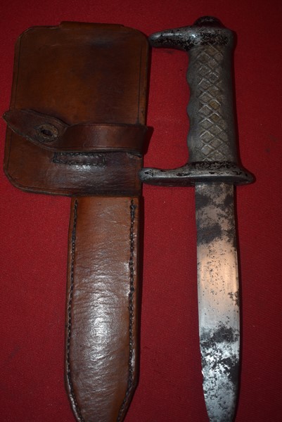 AUSTRALIA/NEW ZEALAND WW2 COMMANDO FIGHTING KNIFE-SOLD