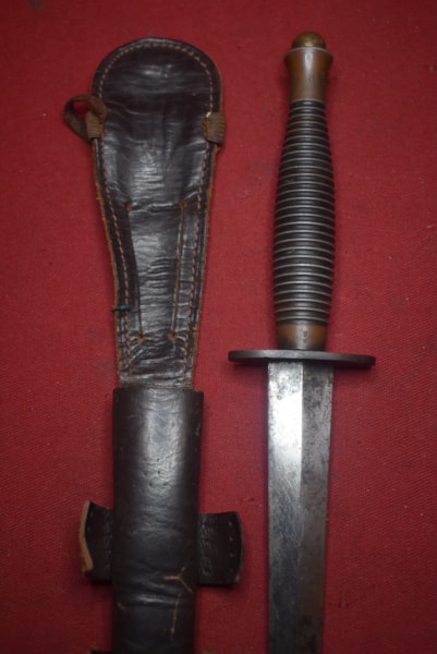 WW2 3RD PATTERN FAIRBAIRN-SYKES COMMANDO DAGGER BY WILKINSON