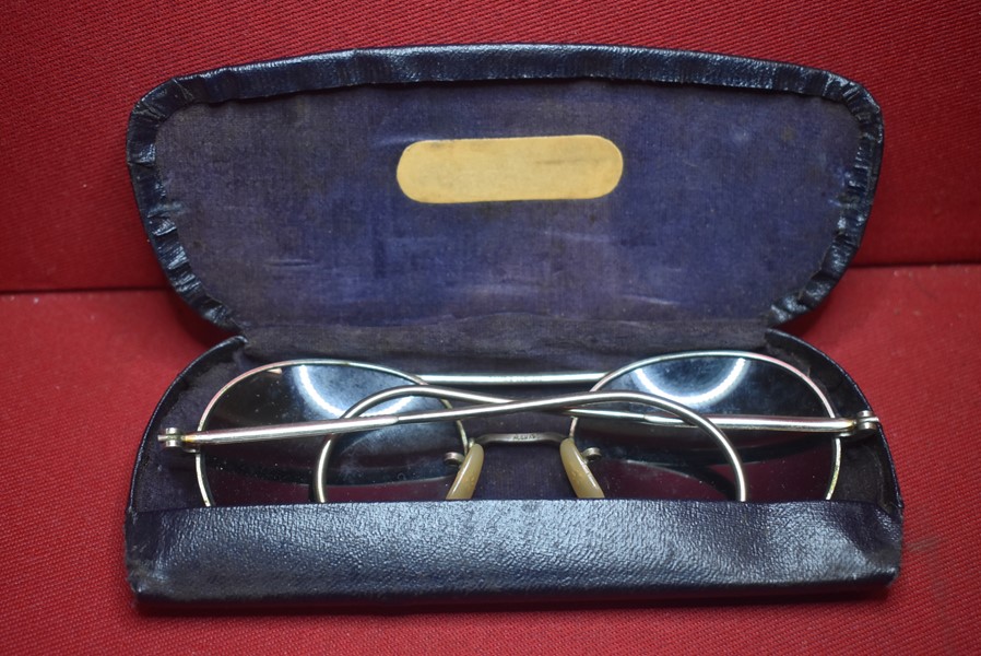 RAF PILOTS CASED SUNGLASSES- 22G/1398 TYPE G-SOLD