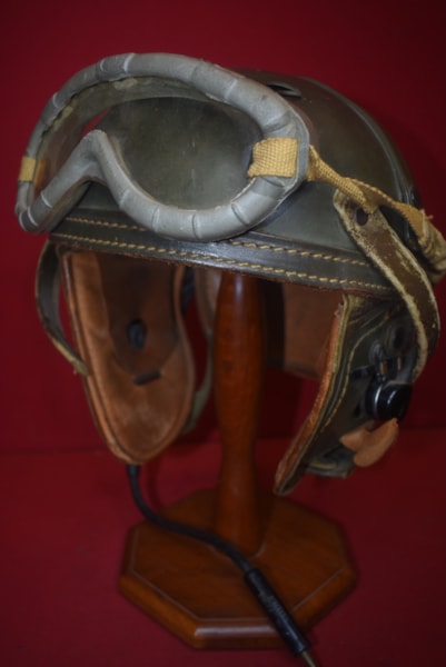 WW2 US M38 "FURY" TANKERS HELMET WITH GOGGLES AND ELECTRICS