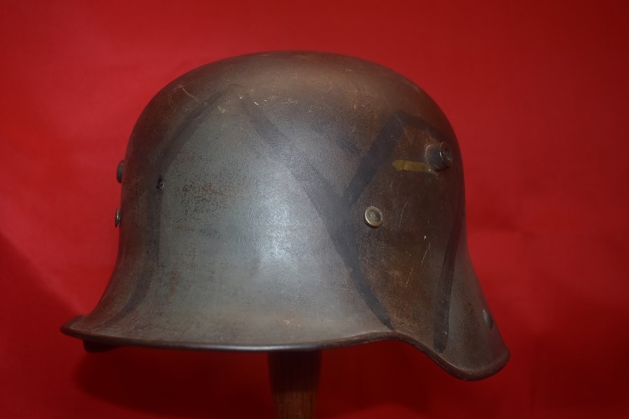 WW1 GERMAN M16 CAMO HELMET-NO LINER