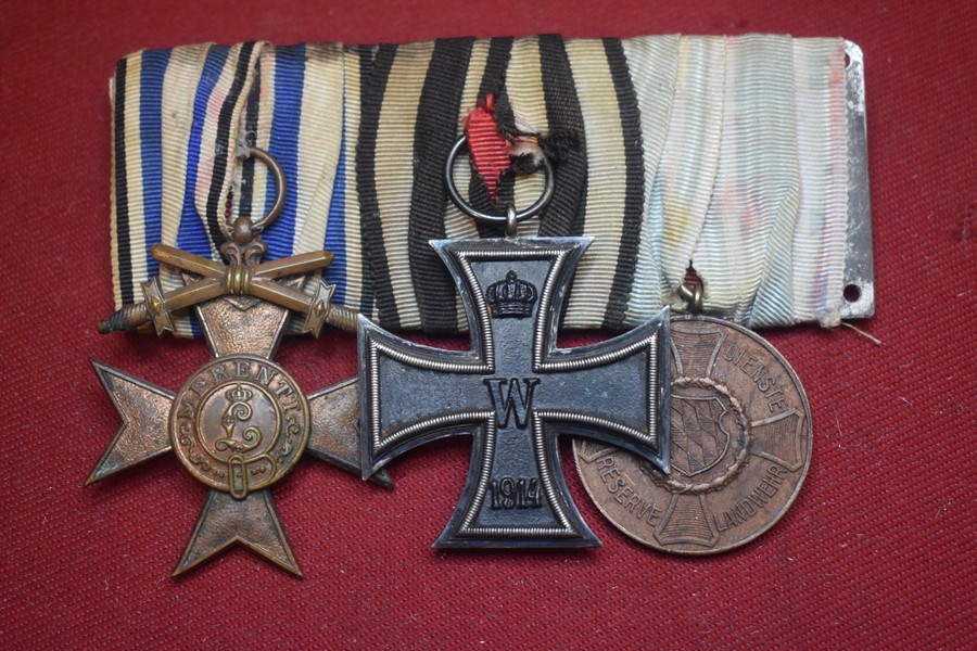 WW1 GERMAN, BAVARIAN 3 MEDAL IRON CROSS GROUP-SOLD