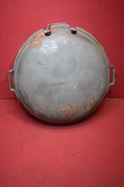 WW1 AUSTRALIAN LIGHT HORSE MESS TIN-SOLD