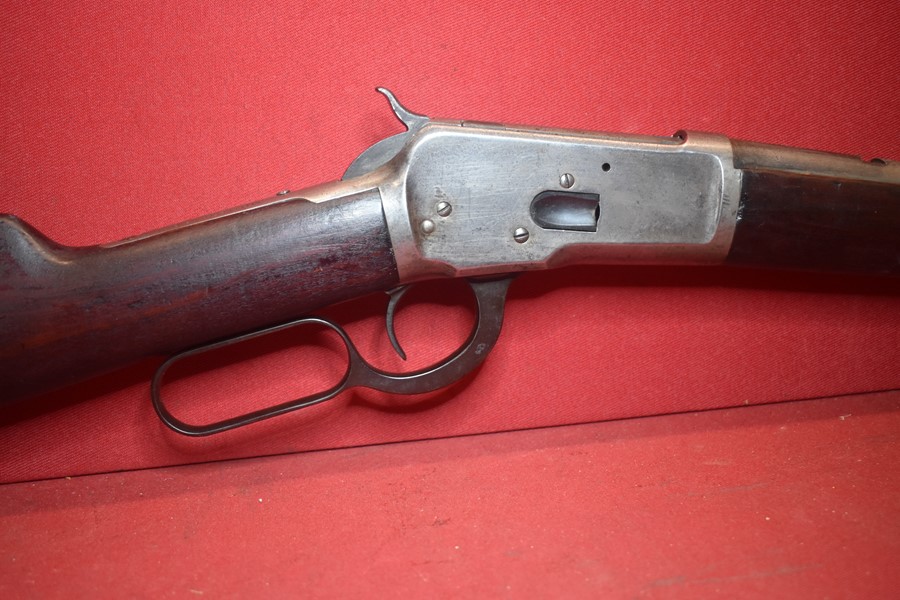 DE-ACTIVATED 1892 MODEL WINCHESTER LEVER ACTION REPEATING RIFLE EARLY 1900'S WITH SADDLE RING-SOLD
