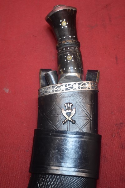 INDIAN GURKHA REGIMENT OFFICERS KUKRI-SOLD