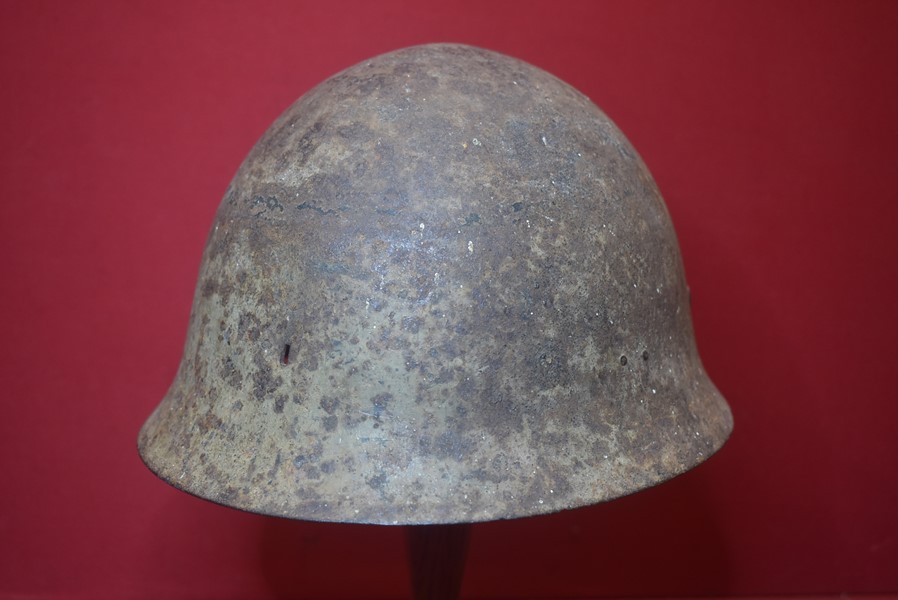 RELIC WW2 JAPANESE SOLDIERS HELMET