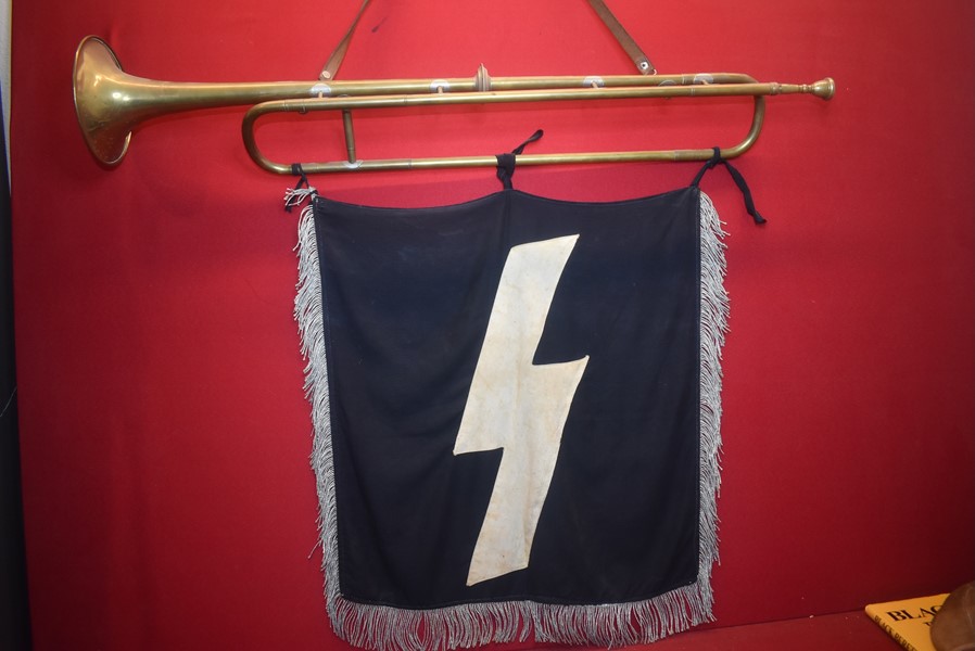 WWII GERMAN HITLER YOUTH DJ FANFARE TRUMPET AND BANNER.-SOLD