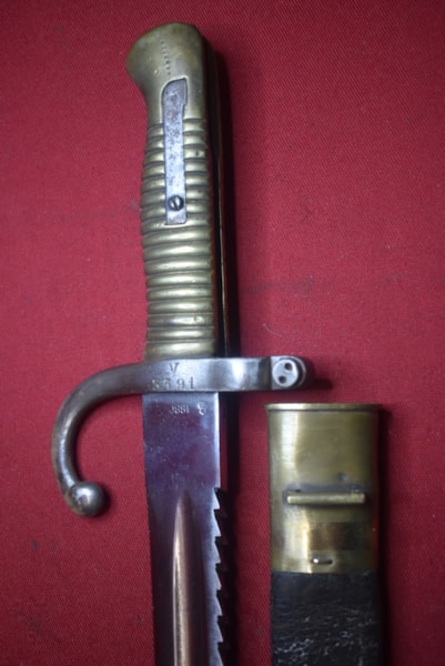 1880 BELGIAN SAWBACK ENGINEERS BAYONET WITH ORIGINAL SCABBARD