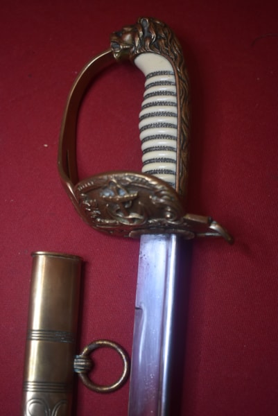 WW2 GERMAN KRIEGSMARINE OFFICERS SWORD-SOLD