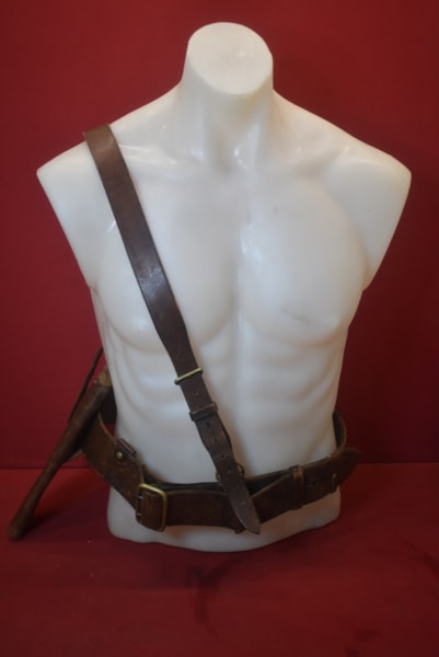 WW1 BRITISH/AUSTRALIAN OFFICERS SAM BROWN BELT COMPLETE WITH HOLSTER AND SHOULDER STRAP DATED 1915-SOLD