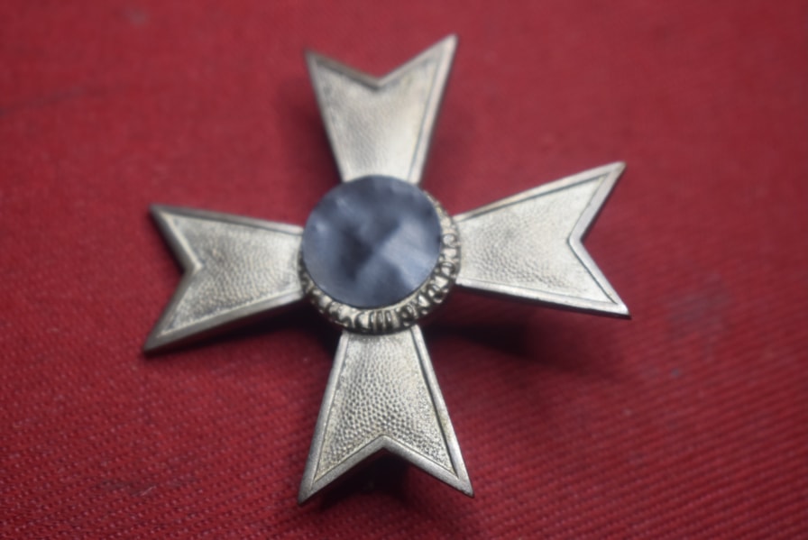 WW2 GERMAN WAR MERIT CROSS FIRST CLASS WITHOUT SWORDS MAKER L/58