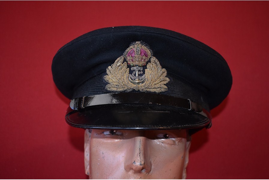 WW2 ROYAL NAVY OFFICERS PEAK HAT-SOLD