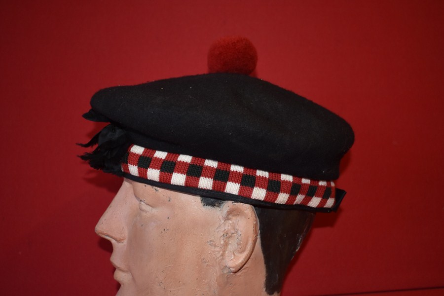 WW2 AUSTRALIAN SCOTTISH REGIMENT BONNET-SOLD