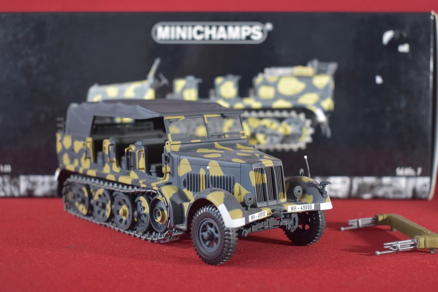 MINICHAMPS 1:35 DIE CAST WW2 GERMAN Sd. Kfz. 7-SOLD