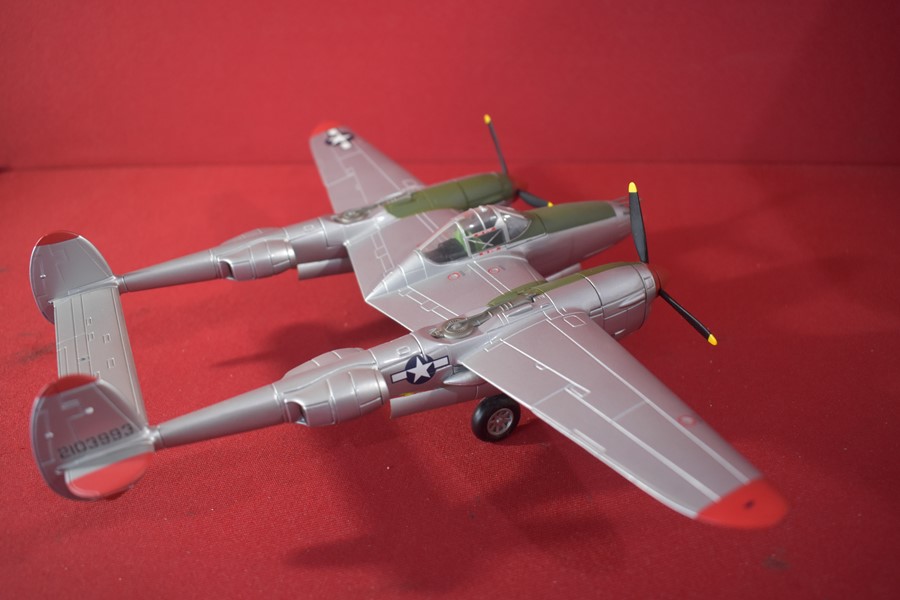 FRANKLIN MINT 1:48 DIE CAST P38 LIGHTNING-SOLD