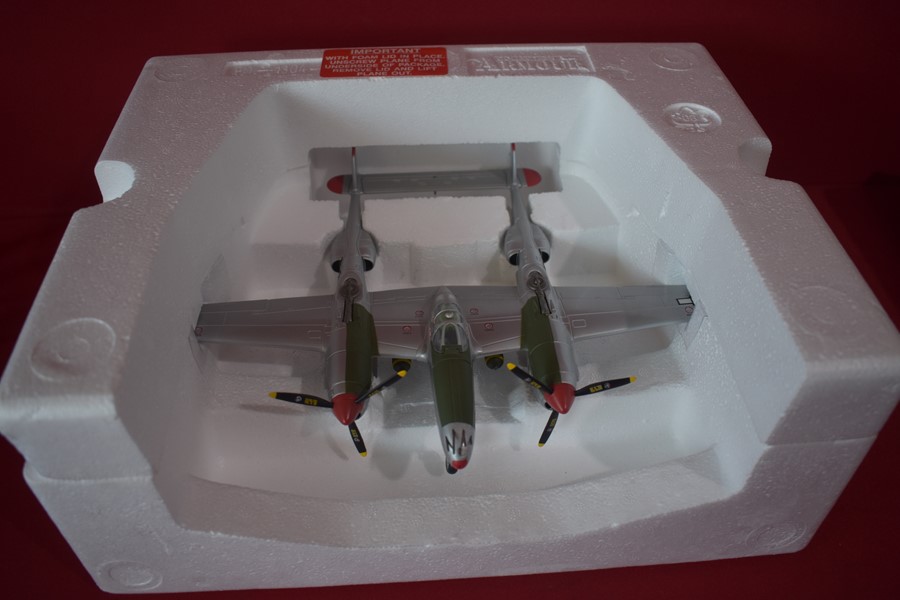 FRANKLIN MINT 1:48 DIE CAST P38 LIGHTNING-SOLD