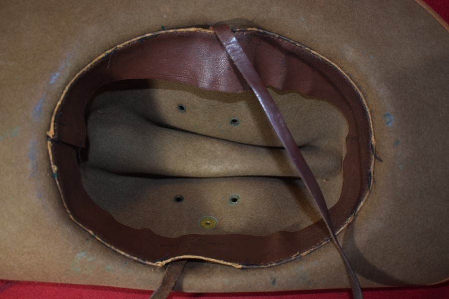 AUSTRALIAN ARMY SLOUCH HAT KOREAN WAR PERIOD DATED 1952-SOLD