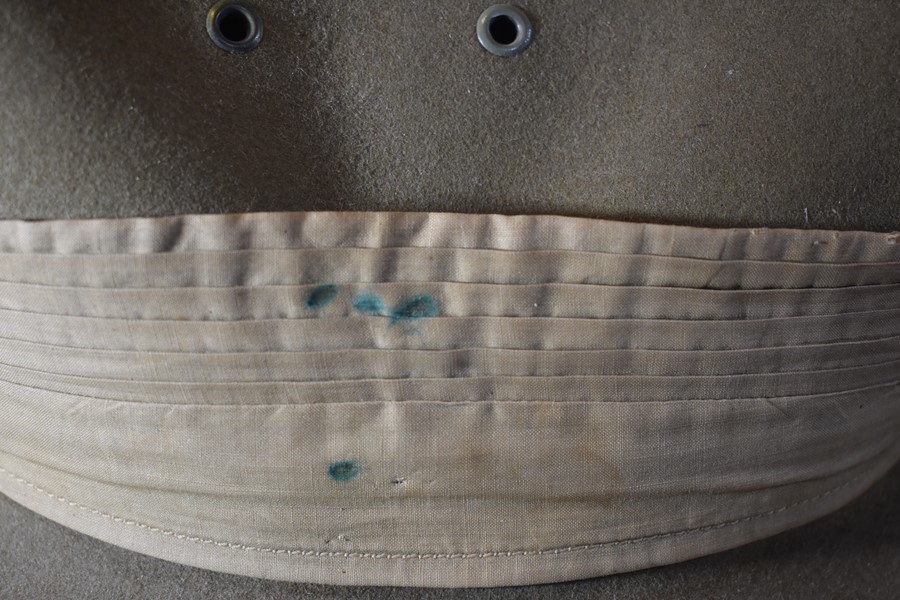 AUSTRALIAN ARMY SLOUCH HAT KOREAN WAR PERIOD DATED 1952-SOLD