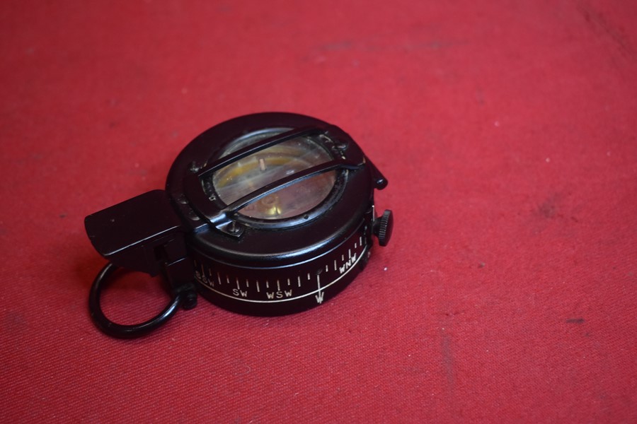 WW2 AUSTRALIAN PRISMATIC COMPASS-SOLD