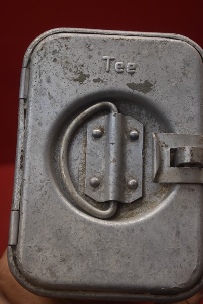 WW2 GERMAN FIELD KITCHEN CONTAINER FOR TEA-SOLD