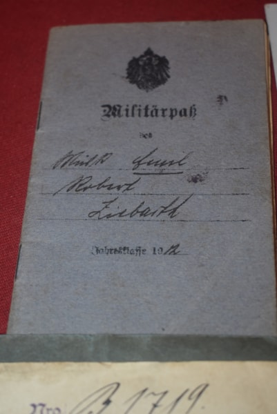 WW1 GERMAN SOLDIERS PAPERWORK