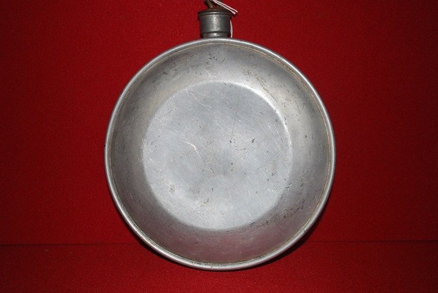 WW1 US CANTEEN-SOLD