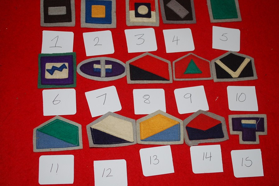 WW2 AUSTRALIAN COLOUR PATCHES TRAY 6