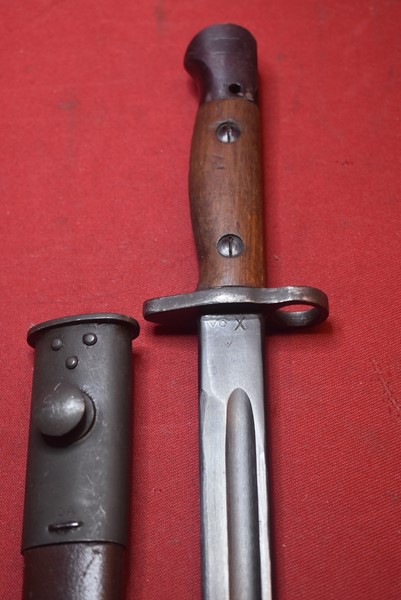 WW2 AUSTRALIAN OWEN GUN BAYONET