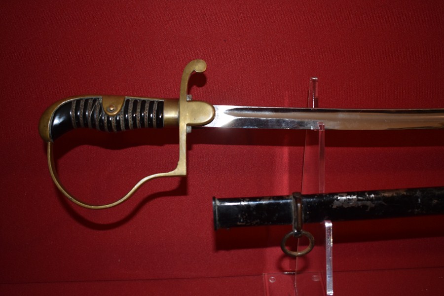 WW1 GERMAN ARMY OFFICERS SWORD-SOLD