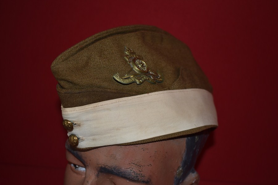 WW2 ARTILLERY OFFICERS SIDE CAP WITH WHITE BAND-SOLD