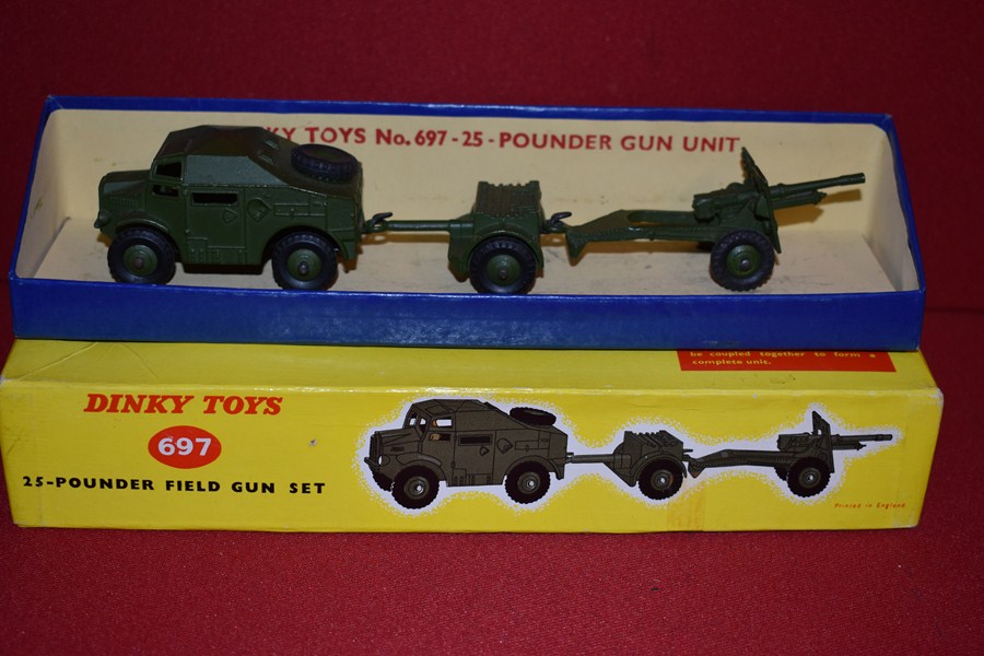DINKY TOYS 25 PDR BOXED FIELD GUN SET-SOLD