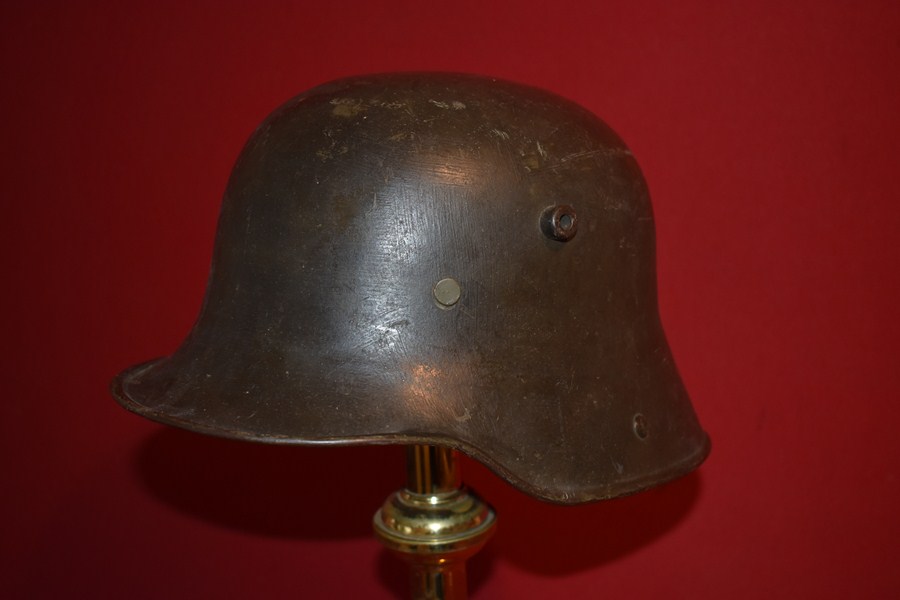 WW1 GERMAN COMBAT HELMET-SOLD