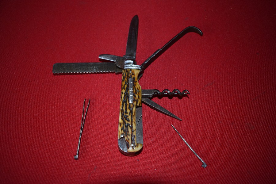 MULTI TOOL CLASP KNIFE-SOLD